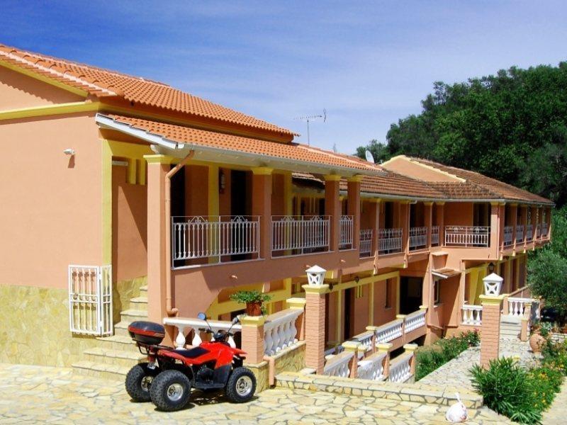 Hotel Penelope Mpoukaris Exterior photo